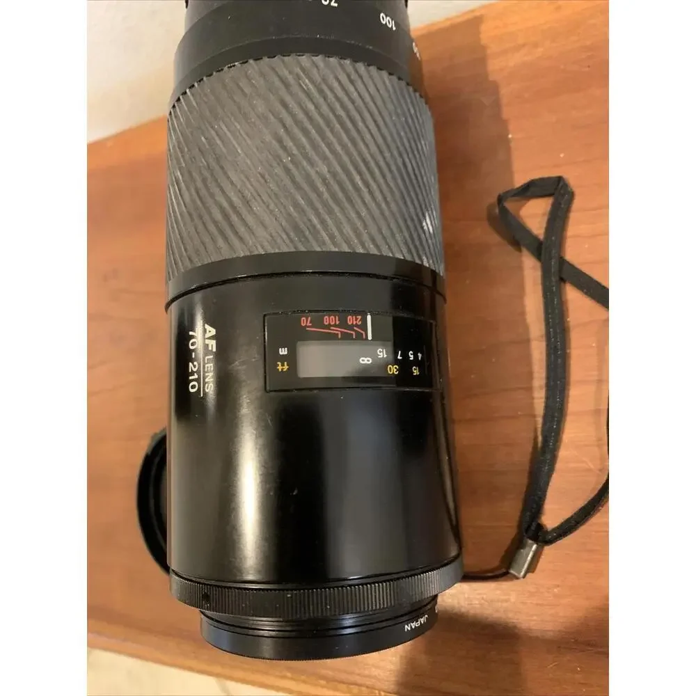 MINOLTA MAXXUM AF 'BEERCAN' 70-210MM F/4 TELEPHOTO ZOOM LENS W/ HOOD
